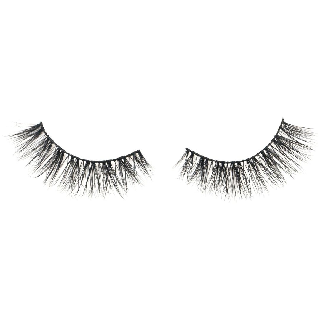 Amelia 3D Mink Lashes - The Platinum Extensions